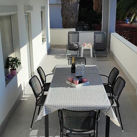 Apartman Emily, 6 Plus 2 Guests, Newly Refurbished Pula Eksteriør billede