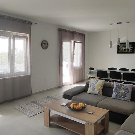 Apartman Emily, 6 Plus 2 Guests, Newly Refurbished Pula Eksteriør billede